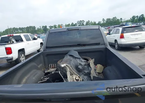 2016 Ram 1500 Sport из США, поврежденный, VIN 3C6JR6CT7GG174387